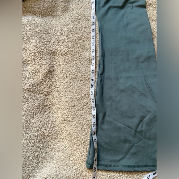 🌸 Forever 21 🌸 flared green/grey leggings - Picture 9 of 10